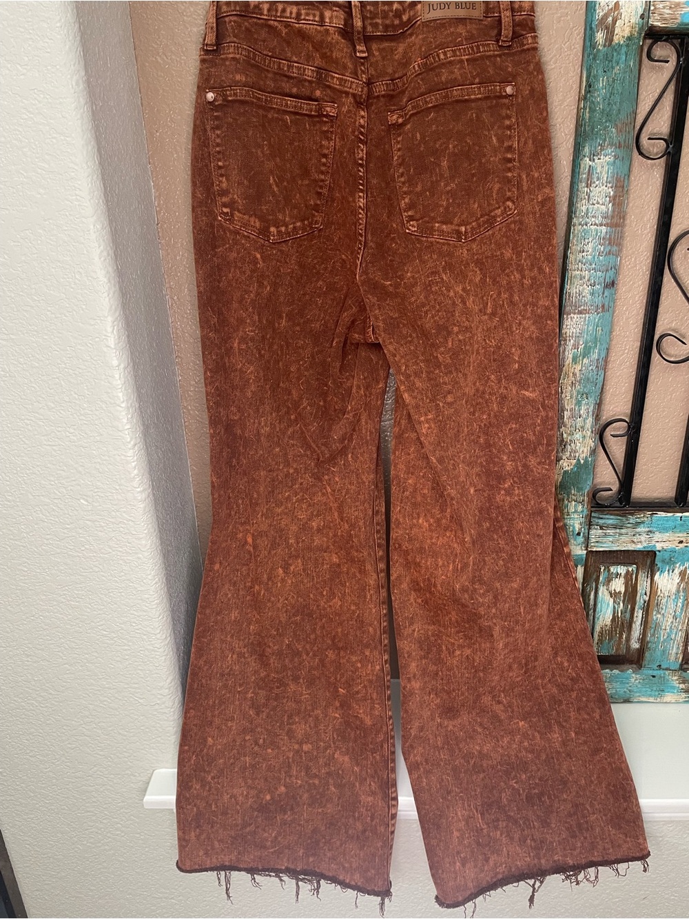 Judy Blue Wide-Leg High-Rise Jeans in Rust Brown Wash - Picture 3 of 3